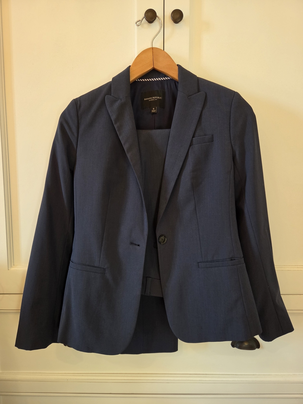 Banana Republic Navy Blue Wool Blend Matching Suit Blazer Jacket And Pants Set